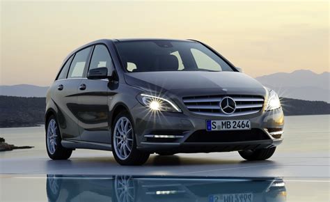 New Mercedes-Benz B-Class begins small-car sales assault - photos | CarAdvice