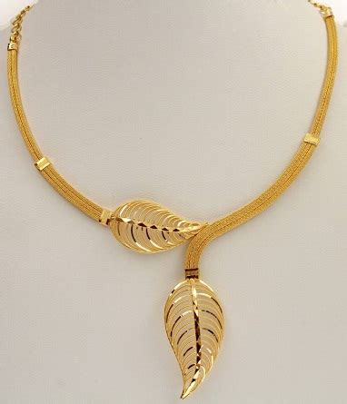 25 Latest Collection of Gold Jewellery Designs For Women in 2023