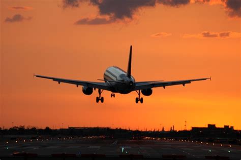 5 Tips for Making Air Travel Easier | VBT Active Travel Blog | VBT ...