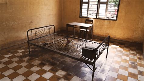 Visiting S21 prison: morbid or meaningful? | TouristSecrets