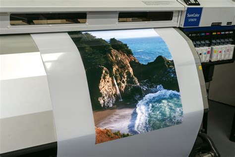 Backlit Film Printing Vs. Flex Banner Printing - BannerBuzz Blog