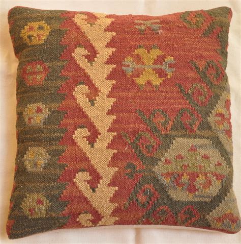 Kilim Pattern Pillow | Pottery Barn Kilim Pattern Front with… | Flickr