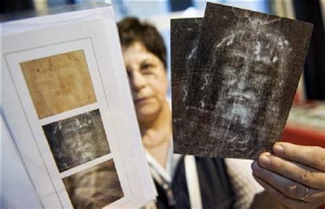 Shroud of Turin: Carbon 14 dating used in 1988 faulty, some say; Museum ...