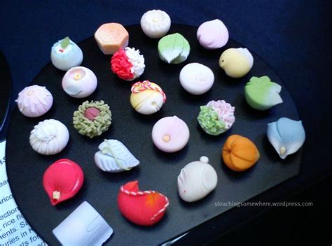 Wagashi: traditional Japanese confectionery | Wagashi, Japanese sweets, Japanese dessert