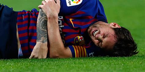 Lionel Messi suffers gruesome injury during Barcelona match | Fox News