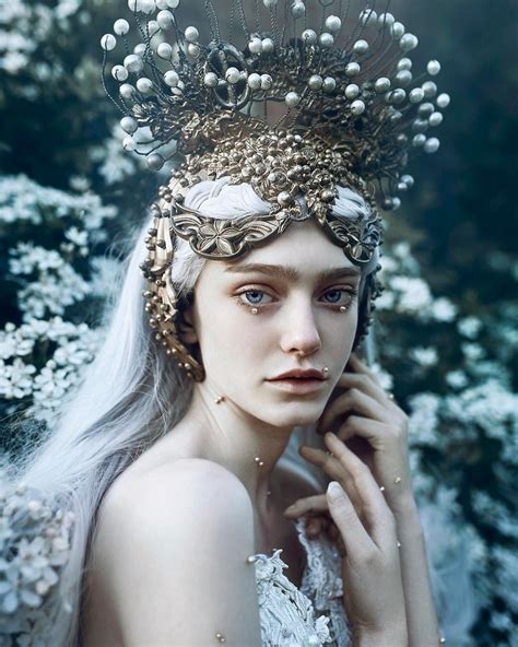 Impressive Fairy Tale Photos by Bella Kotak Photo Portrait, Portrait Photography, Fashion ...