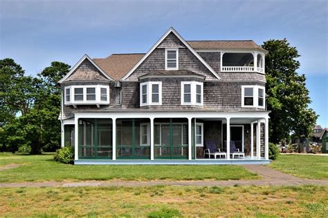 Fenwick, CT Real Estate - Fenwick Homes for Sale | realtor.com®