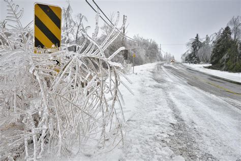 Ice Storm of 1998 in Ontario, Quebec, and New Brunswick