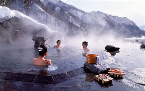 Learn How To Enjoy A Japanese Ryokan with Hot Springs - Asia Trend