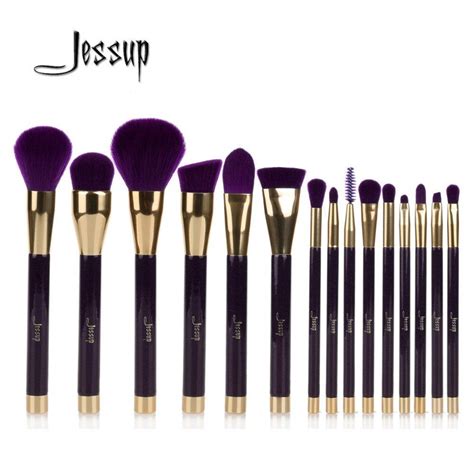 √ Purple And Blue Makeup Brushes