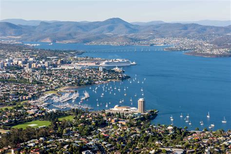 9 Day Tassie Icons - Hobart Tour | Tasmania Travel Guide