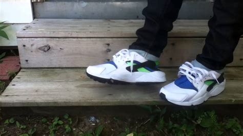 Nike Huaraches Scream Green On Feet - YouTube