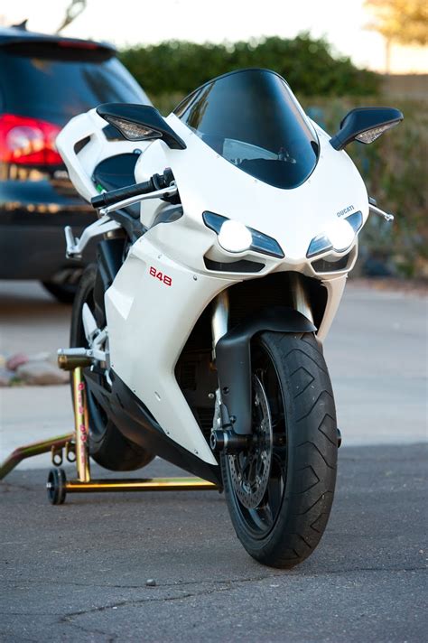 bikes wallpapers: 2012 Ducati 848 White