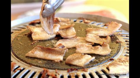 Samgyeopsal Recipe - 7 variations, pairing with soju, dipping sauces ...