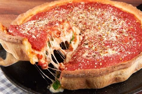 Chicago-Style Veggie Deep Dish Pizza Recipe - Home Chef