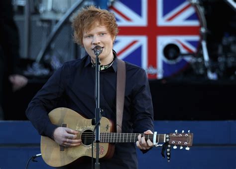 Image - Ed sheeran performing.jpg - Ed Sheeran Wiki