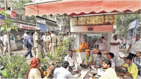 Delhi HC orders removal of 'unauthorised' temples for Chandni Chowk ...