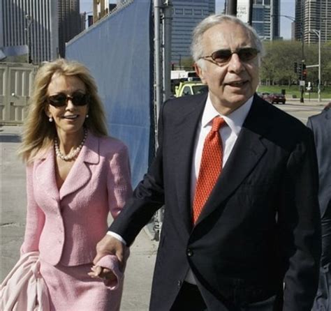 Gail Icahn- Businessman Carl Icahn's Wife - DailyEntertainmentNews.com