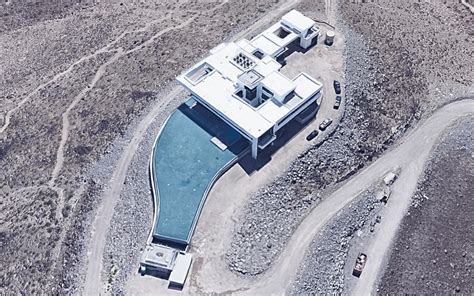 Modern Nevada Home With Massive Infinity Pool! - Homes of the Rich