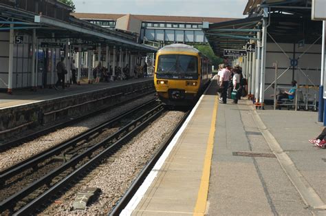 Guildford Railway Station (GLD) - The ABC Railway Guide