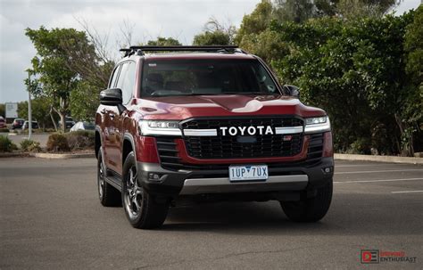 2023 Toyota LandCruiser GR Sport review (video) | Driving Enthusiast