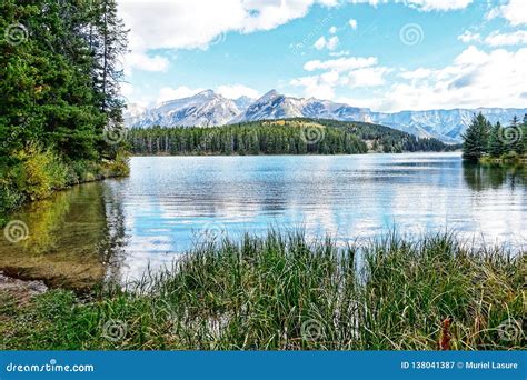 Two Jack Lake in summer stock image. Image of mountain - 138041387