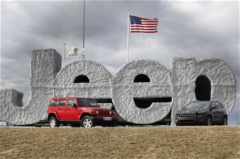 Chrysler to accept more applications for Toledo Assembly plant - Toledo Blade