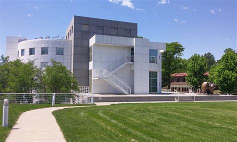 Des Moines Art Center - All You Need to Know BEFORE You Go (2024)