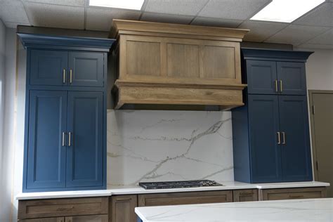 Crown Molding Cabinet Ideas | www.resnooze.com