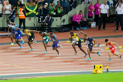 Proper Sprinting Form | How To Sprint Faster In 5 Steps