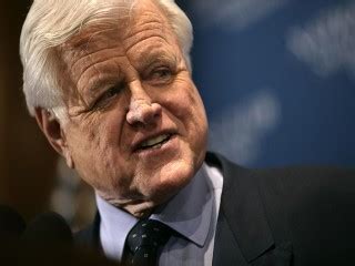 Ted Kennedy biography, birth date, birth place and pictures