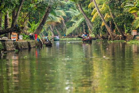 Kerala Boat ride | A small boat ride through the narrow back… | Flickr