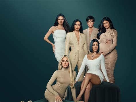 The Kardashians Series Premiere Breaks Hulu Record