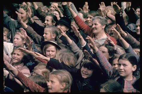 Adolf Hitler Among the Crowds: Color Photos of the Fuhrer's Fans | Time.com