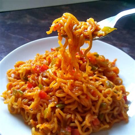 Vegetable Masala Maggi Noodles Recipe | Masala Maggi Noodles - Spoons ...