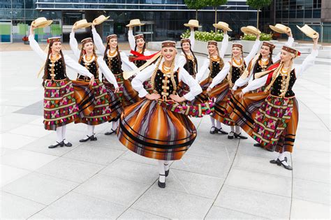 Lithuanian folk costumes