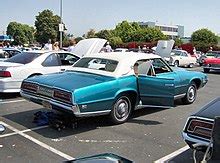 Ford Thunderbird - Wikipedia