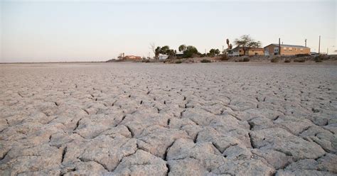 At the Salton Sea, a race against retreating shorelines