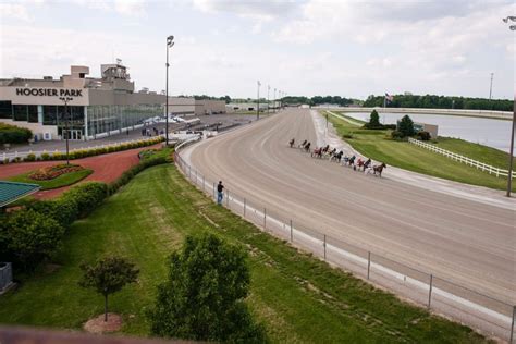 Hopping at Hoosier - Harness Racing Update