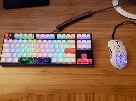 Ducky One 2 RGB TKL w/ Model O : MechanicalKeyboards