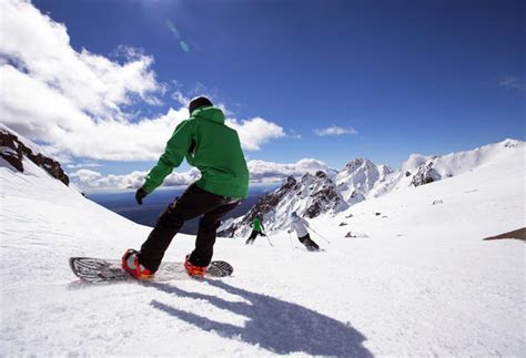 Skiing and Snowboarding in New Zealand | 100% Pure New Zealand