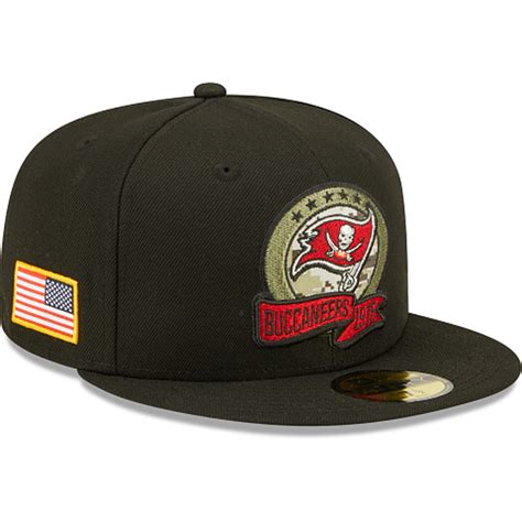 New Era Tampa Bay Buccaneers 2022 Salute to Service 59FIFTY Fitted Hat