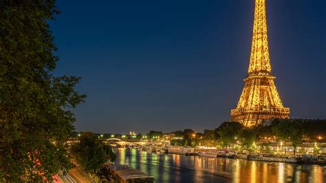 Paris Wallpaper