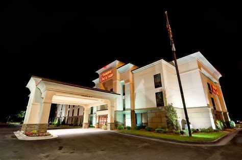 Hampton Inn & Suites Tifton, 720 US Highway 319 S, Tifton, GA - MapQuest