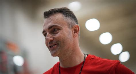 Raptors' Darko Rajakovic gives 'assist' to children's hospitals