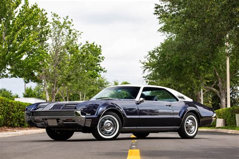 1966 Oldsmobile Toronado | Orlando Classic Cars