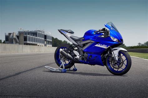 2020 Yamaha YZF-R3 [Specs & Info] | wBW