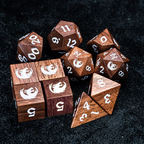 URWizards D&D Walnut Wood Dice Set | Urwizards