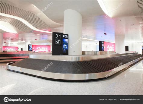 View Baggage Claim Newly Built Terminal Wuhan Tianhe International Airport – Stock Editorial ...