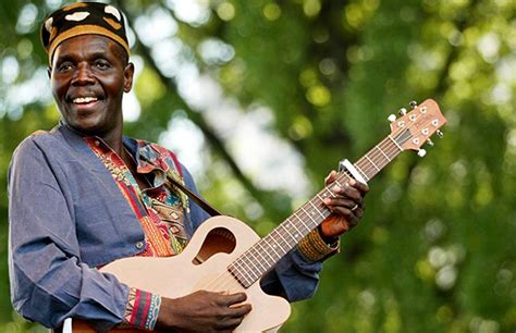 Zimbabwean music legend Oliver Mtukudzi is dead - Prime News Ghana